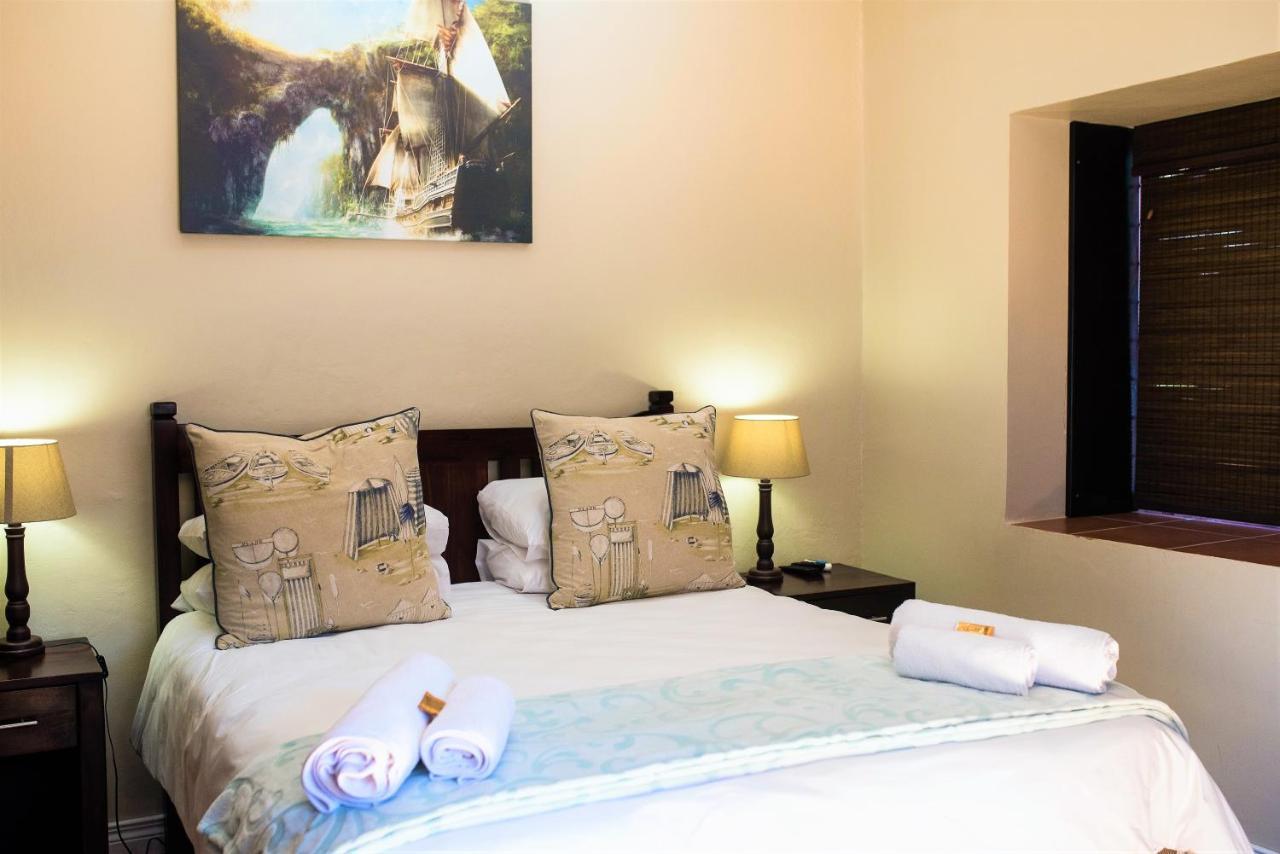 The Tides Inn Bed And Breakfast Durban Exterior foto
