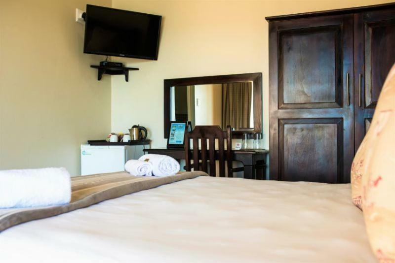 The Tides Inn Bed And Breakfast Durban Exterior foto